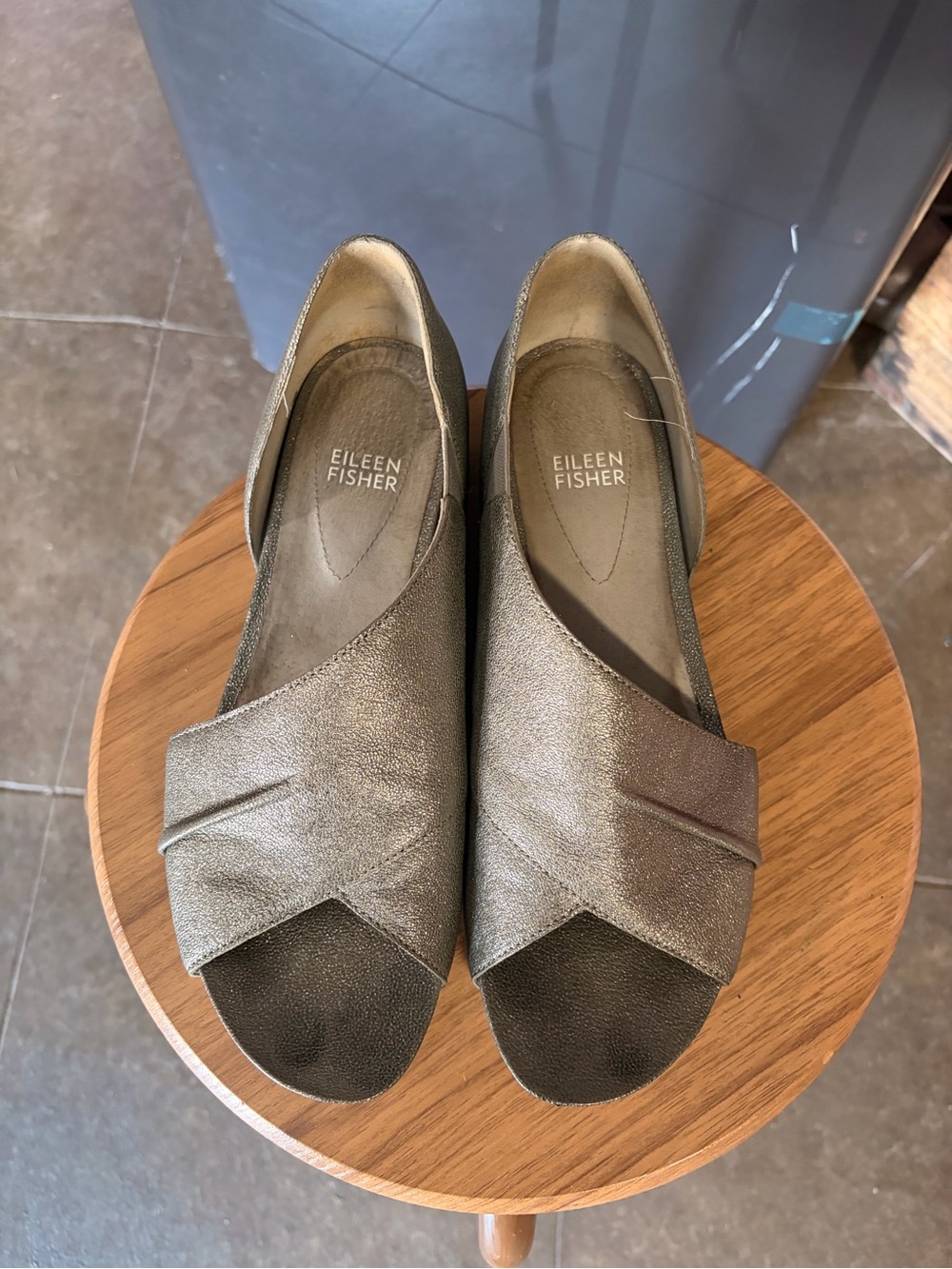 Eileen Fisher Olive Green Open-Toe Wedge Sandals - Picture 3 of 3